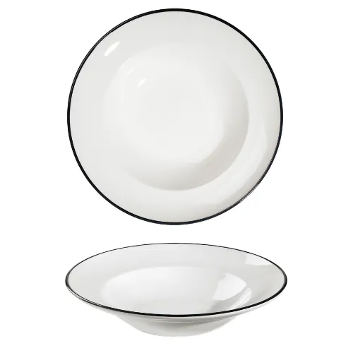Modest Black Pasta Plate