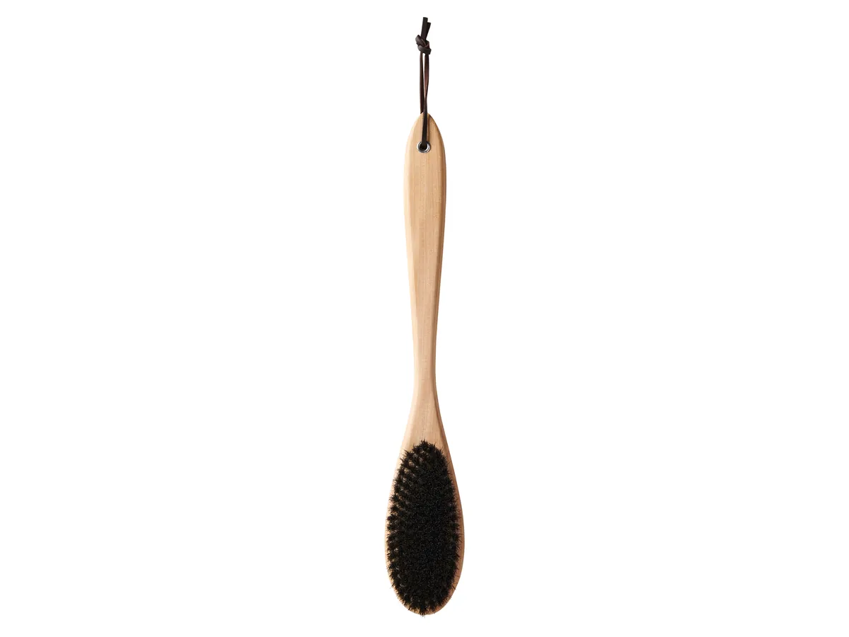 Skipton Clothes Brush in Light Wood