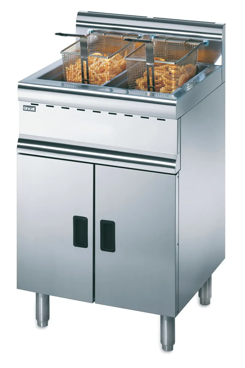 Lincat Silverlink Natural Gas Free-standing Twin Tank Fryer - 2 Baskets - W 600 mm - 24.0 kW