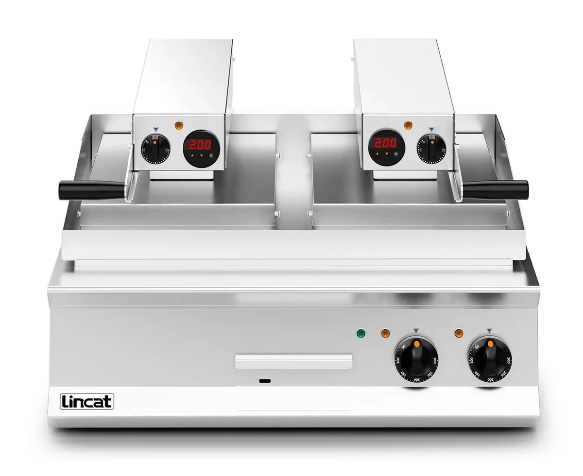 Lincat Opus Electric Counter-top Clam Griddle - Flat Upper Plate - W 800 mm - 17.2 kW